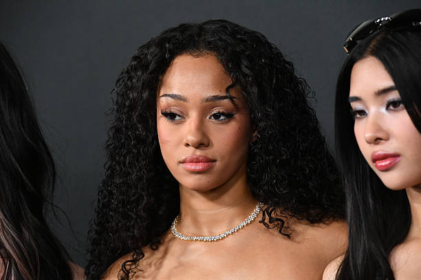 Katseyes Manon Bannerman Takes Temporary Hiatus to Focus on Health and Wellbeing